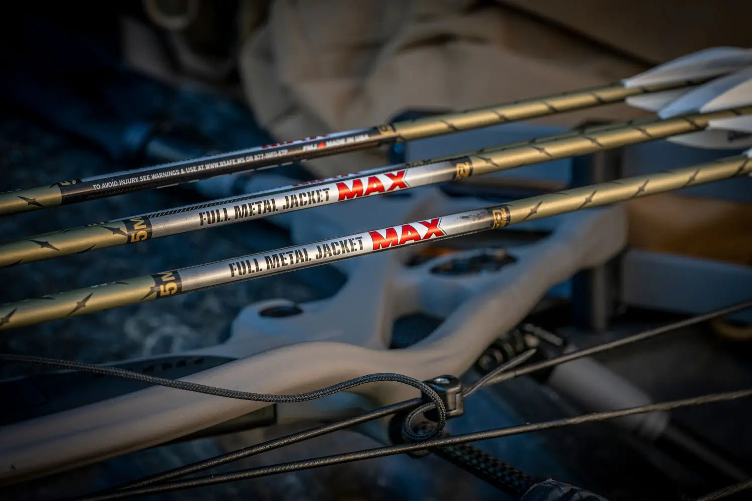 Easton 5MM FMJ MAX FACTORY FLETCHED 6 pack