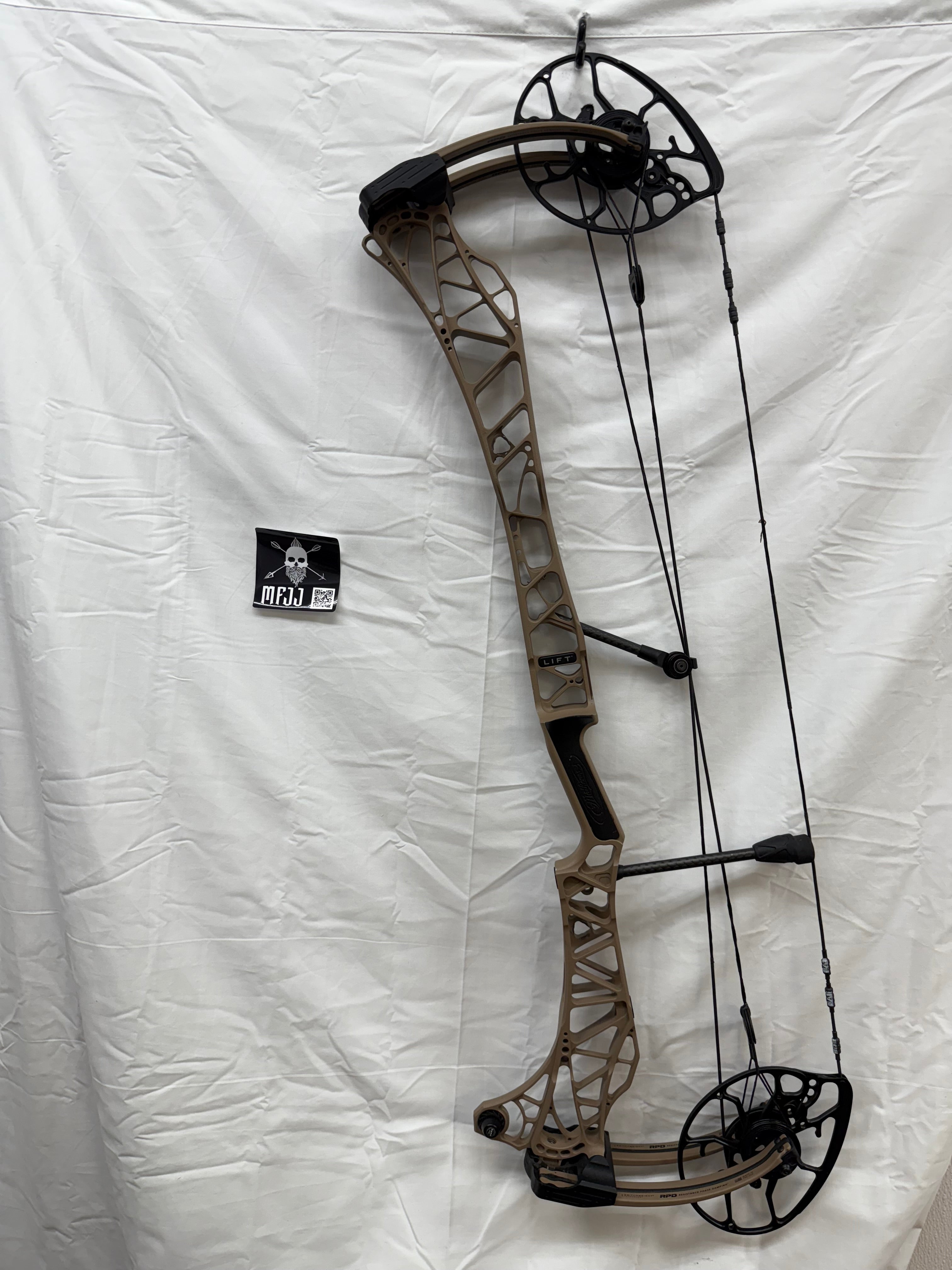 MATHEWS LIFT 33 RH/EARTH/55-80# - ML33E5580- 4 - USED BOW!!!
