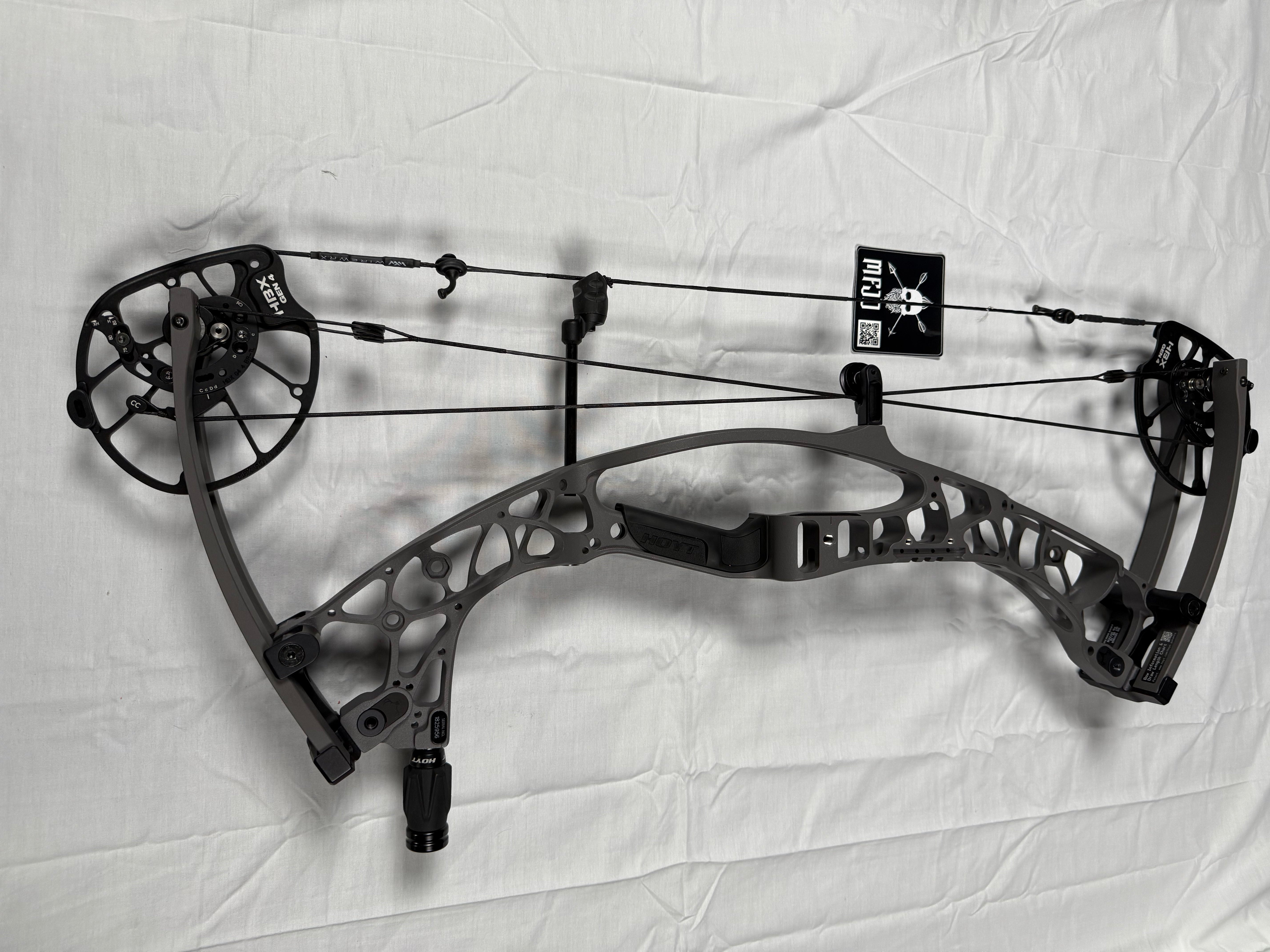 HOYT AX 29 - RH/TOMBSTONE/60-70# - HAX29RHT70 - 1